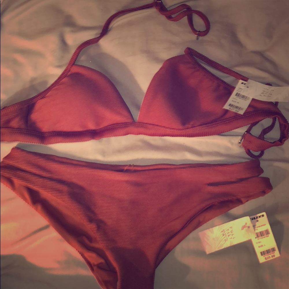 Brand new Full Twilt Bikini